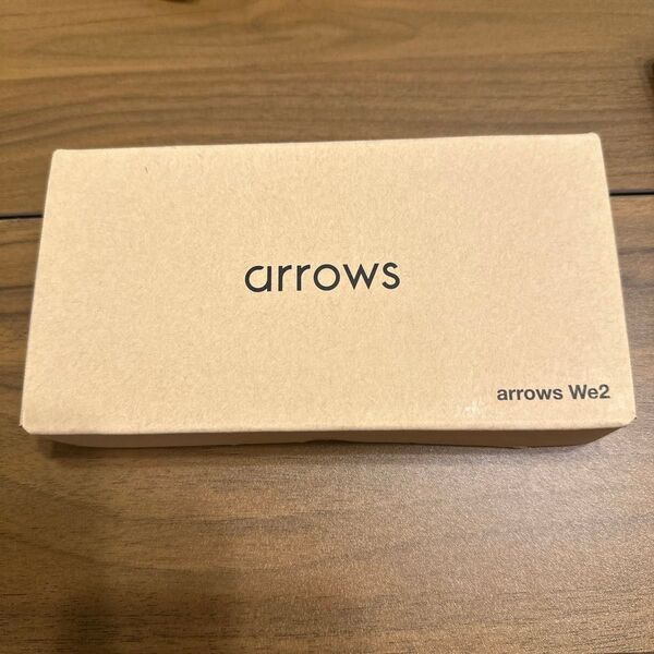 arrows We2 FCG02 6.1インチ メモリー4GB ストレージ64GB ライトオレンジ au SIMフリー