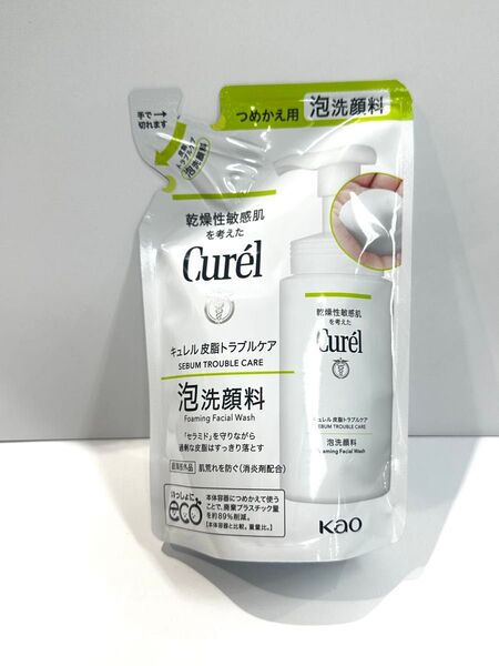 花王 キュレル 皮脂トラブルケア 泡洗顔料 つめかえ用 (130mL)