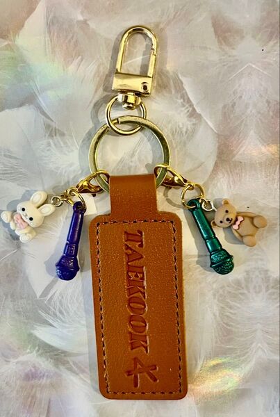 BTS グクテテ グテ TAEKOOK マイク キーリング キーホルダー