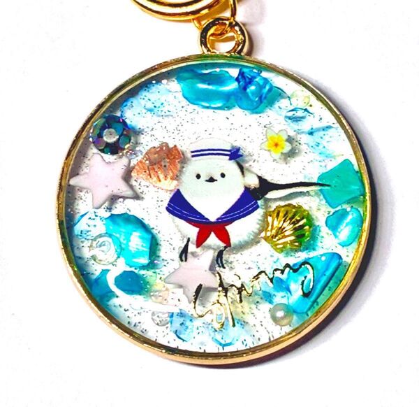 (2320)夏の可愛いシマエナガちゃん♪ハンドメイド キーホルダー レジン 鳥