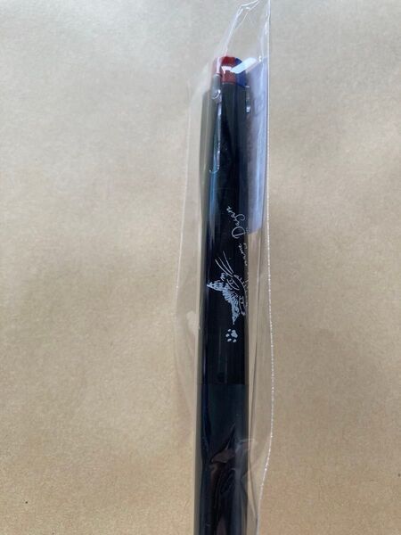 新品わちふぃーるどダヤンサラサクリップ0.4 ニタ猫黒 (黒・青・赤の3色ペン )サラサ ボールペン