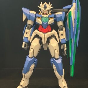 ガンプラ ジャンク プラモデル 1/144HG GNT-0000 ダブルオークアンタ 劇場版 機動戦士ガンダム00 クリーニング済