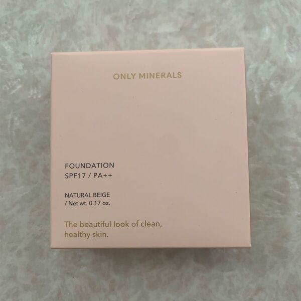 【新品未使用】ONLY MINERALS ファンデーション 5g フェイスパウダー