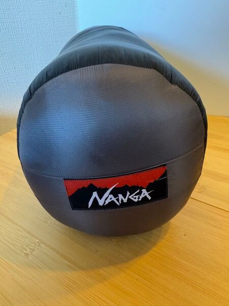 【美品】NANGA WILD-1 別注 ダウンバッグ550STD 収納バッグ付 ナンガ シュラフ 寝袋 キャンプ