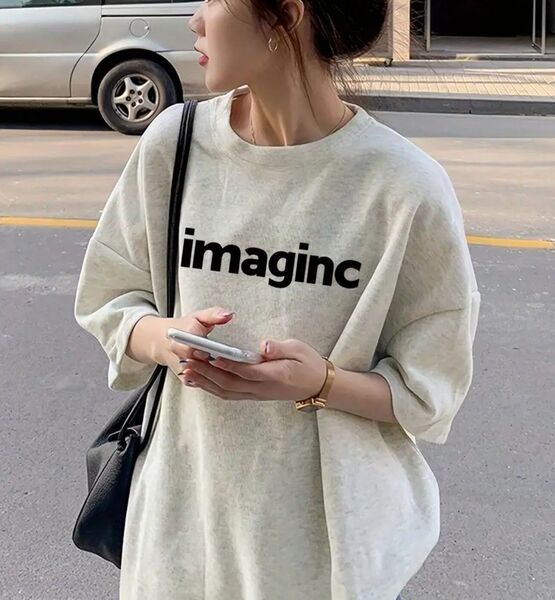 女性向けのY2KインスパイアードTシャツ「想像」グラフィック - カジュアル、ルーズフィット、長袖、ラウンドネック、