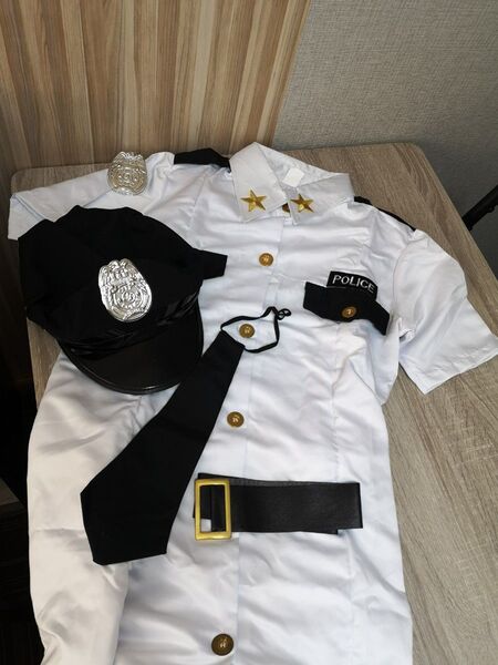 【新品】ミニスカポリス ワンピース コスプレ衣装 帽子 ベルト ネクタイ付き М L XLサイズ 警察官 婦警 フリーサイズ