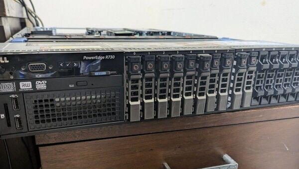 DELL PowerEdge R730 Xeon E5-2697A v4 x2 32コア64スレッド 240GB SSD