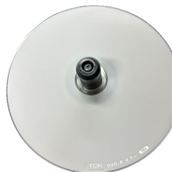 TDK DVD ディスク DVD-R 4.7GB 16x 40枚残っています。