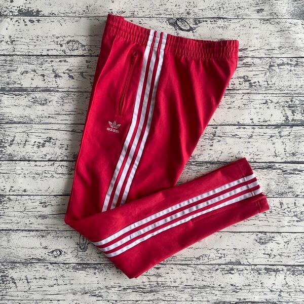 adidas originals SST トラックパンツ ジョガーパンツ ワンポイントロゴ刺繍 トレフォイル ピンク