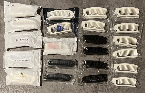 ホテルアメニティ ヘアブラシ22個 まとめ売り