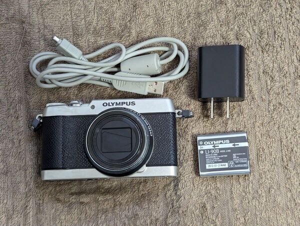 【良品】OLYMPUS STYLUS SH-2 コンデジ オリンパス コンパクトデジタルカメラ