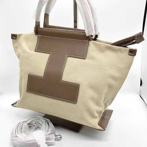 ★未使用品★ IACUCCI イアクッチ ハンドバッグ 牛革製 2way イタリア ソルベット S トートバッグ