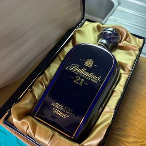 バランタイン21年スコッチウイスキー RARE AGED 未開封 陶器ボトル 箱付 43%