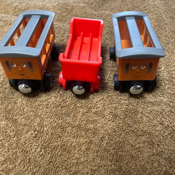 木製レールトイ トーマス アニー クララベル
