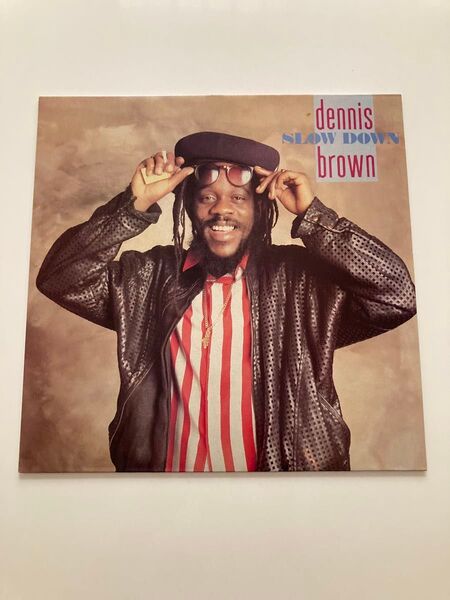 Dennis Brown / Slow Down レコードLP