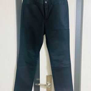 新品未使用 UNIQLO パンツ ブラック