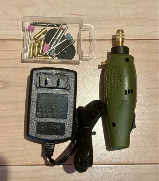 電動穴あけピンバイス 穴あけドリル