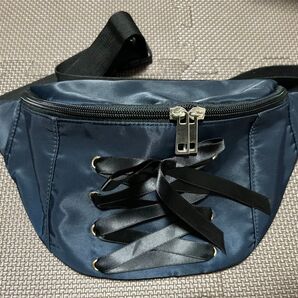 ウエストバッグ ハニーズ