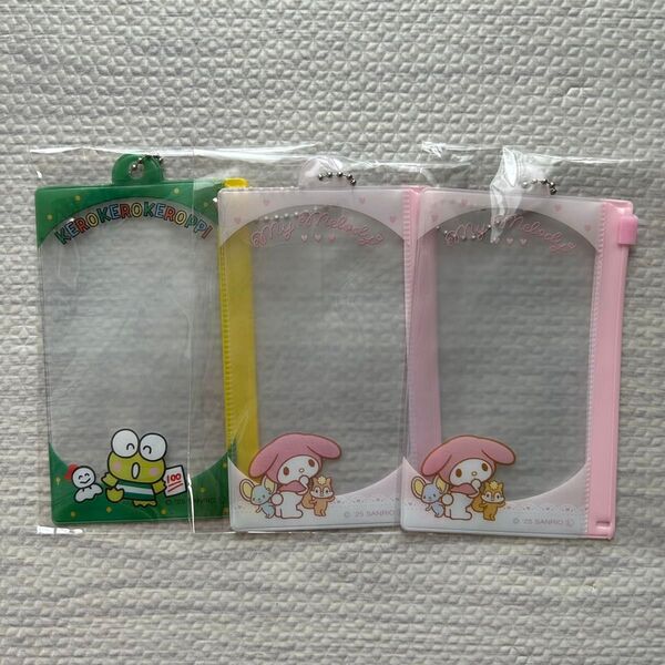 (1つ¥222)サンリオ チェーン付きファスナーケース セリア