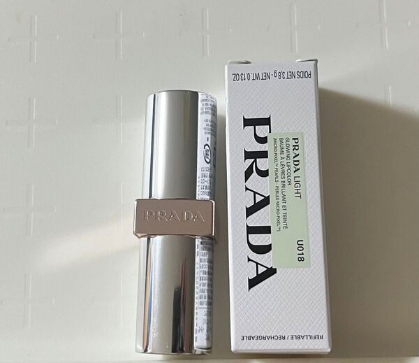 プラダ PRADA ライト グローイング リップバーム U018