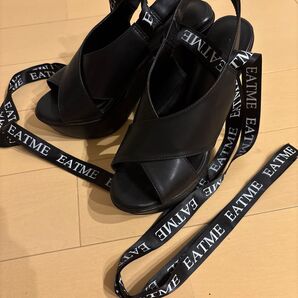 EATME 厚底サンダル 黒 ブラック ロゴリボン