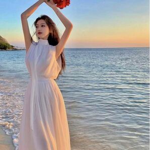 ノースリーブ SHEIN 白 上下2点セット 無地柄ドレープ チュール タートルネックブラウス&スカートセット オーガンジー M