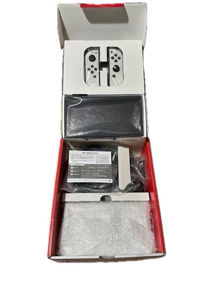 美品 Nintendo Switch 有機ELモデル マリオオデッセイカセットのみ ケース 付き任天堂 ニンテンドースイッチ