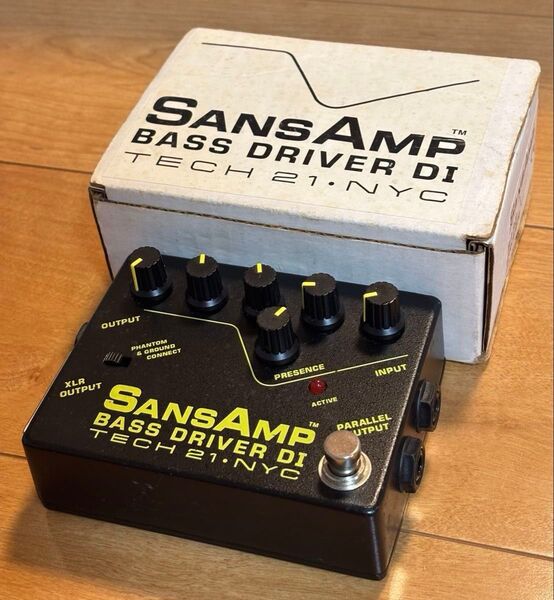 Tech 21 SANSAMP BASS DRIVER DI 初期型 箱付属