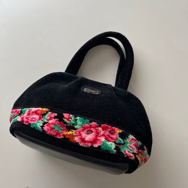 「used」フェイラー・ハンドバッグ(約縦16cm×横28cm×マチ12cm)持ち手含まずの大きさ・ブラック