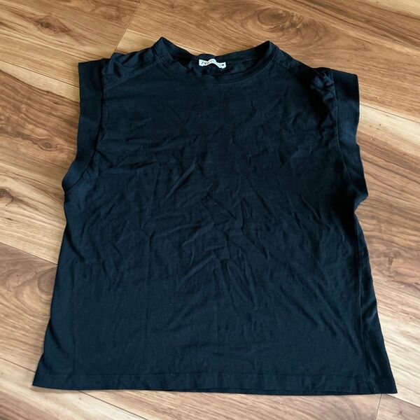 ZARA黒カットソー Tシャツ トップス M ノースリーブ