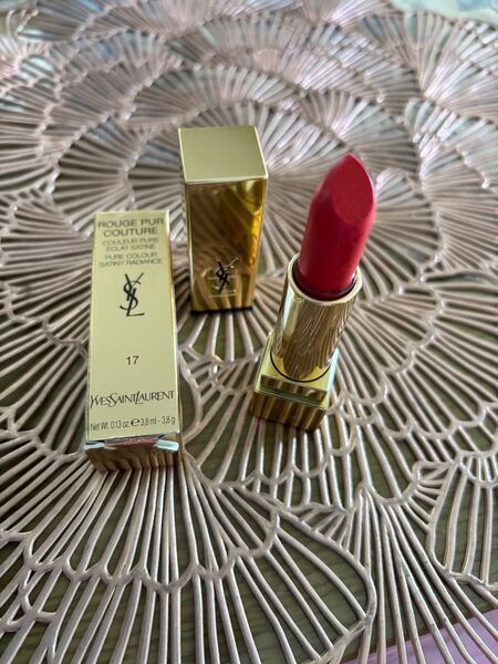 Yves Saint Laurent ルージュ ピュールクチュール 17