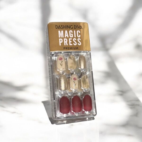 DASHING DIVA MAGIC PRESS PREMIUM ダッシングディバ ネイルチップ クラシカルフラワー 新品未使用