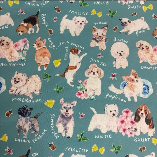 長さ90cm*145cm(広幅)新柄 可愛い犬 ワンコ防水撥水加工ツイル プリント生地 ハンドメイド用 ハギレ 生地