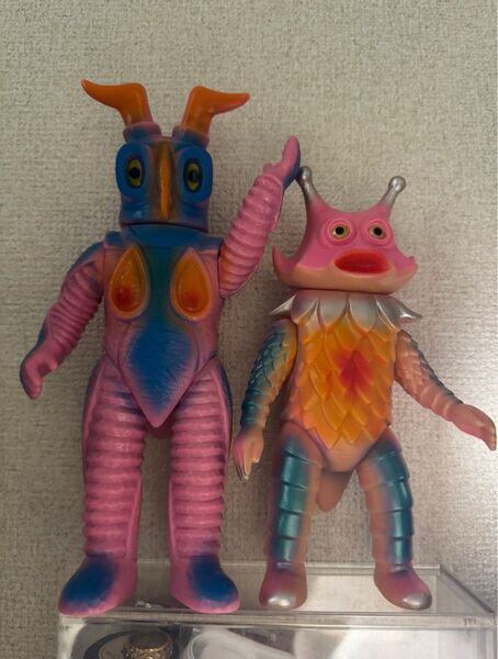 ゼットン、ギロ星獣