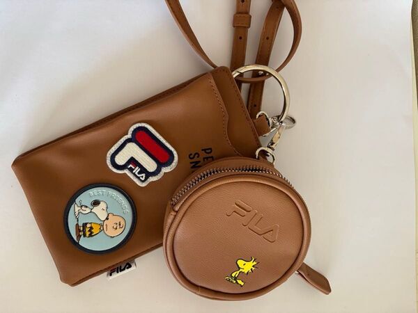 FILA×PEANUTS スマホショルダー2点セット ブラウン