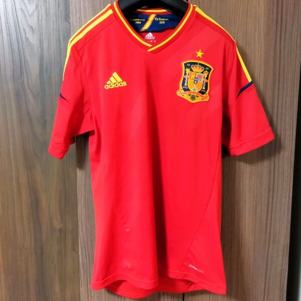 中古 adidas スペイン代表 2008年EURO優勝モデル サイズM