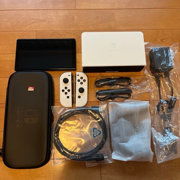 Nintendo Switch 有機ELモデル ホワイト + 純正ケース +SDXC512GB