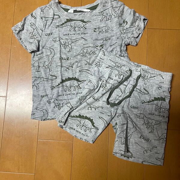 【H&M】恐竜 Tシャツ ショートパンツ セットアップ グレー 90cm ルームウェア 上下セット 半袖