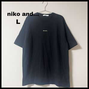 【niKo and...】Tシャツ ロゴプリント 黒 L