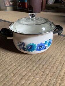 ホーロー鍋(両手鍋) 昭和 レトロポップ 花柄 ブルー 調理器具