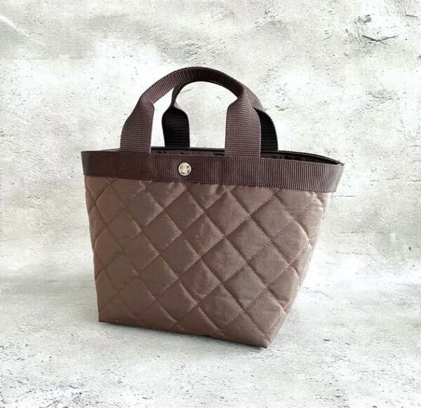 ハンドメイド ナイロン舟形トートバッグ キルティング ブラウン