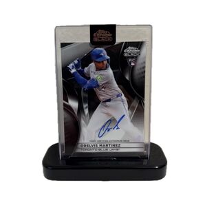 Orelvis Martinez Topps Chrome Black Auto RC Autograph