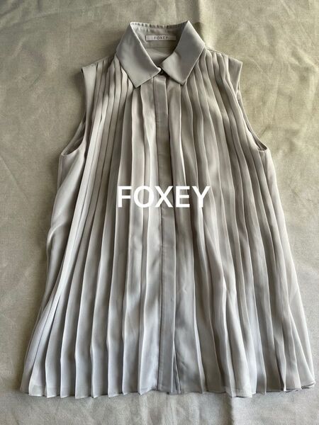 フォクシーFOXEYプリーツノースリーブブラウス