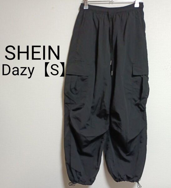 SHEIN Dazy カーゴパンツ ナイロン 黒 S