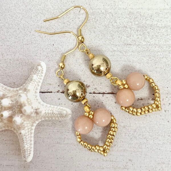 ハンドメイド*天然石 サンストーン 樹脂ビーズ ピアス イヤリング ピーチカラー 揺れる 大ぶり 金具変更可 No.1754