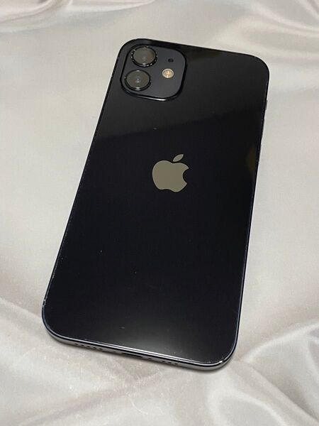管理No.240777【バッテリー100%】iPhone12 128GB ブラック SIMフリー 残債・利用制限なし