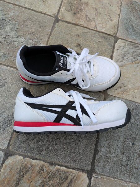 Asics アシックス 安全靴 白スニーカー 23.5