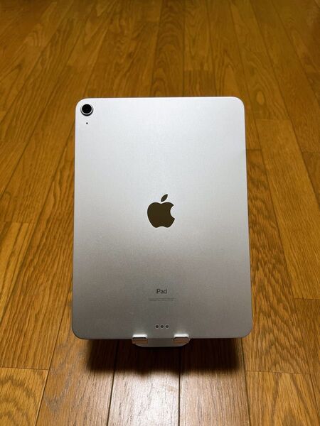 Apple iPad Air 4(第4世代)シルバー 64GB Wi-Fiモデル