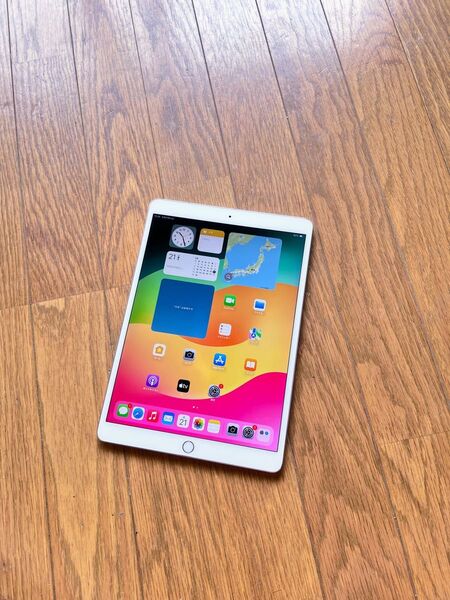 Apple iPad Pro 10.5インチ シルバー 64GB Cellular+Wi-Fiモデル SIMフリー