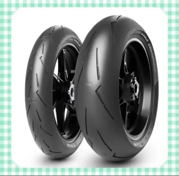 【V4 SC 新品 国内正規品】ピレリ ディアブロスーパーコルサ 110/70R17(SC1) , 140/70R17(SC1)